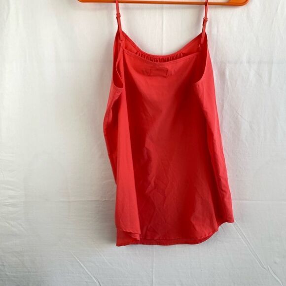 Time and Tru orange flowy tank - Picture 9 of 9